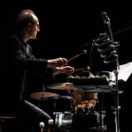 Sinfonia Casalinga; Serate musicali, Teatro Bruno Munari, Teatro del Buratto.Marcello Corti direttore
Carlotta Raponi, flauto traverso
Enrico Gabrielli, clarinetto basso
Yoko Morimyo, violino. Organizzatore: Silvio Oggioni
Sinfonia CasalingaCamillo Vittorio Lepido, violoncello
Maxine Gloria Rizzotto, pianoforte
Sebastiano De Gennaro, percussioni