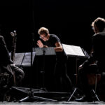 Sinfonia Casalinga; Serate musicali, Teatro Bruno Munari, Teatro del Buratto.Marcello Corti direttore
Carlotta Raponi, flauto traverso
Enrico Gabrielli, clarinetto basso
Yoko Morimyo, violino. Organizzatore: Silvio Oggioni
Sinfonia CasalingaCamillo Vittorio Lepido, violoncello
Maxine Gloria Rizzotto, pianoforte
Sebastiano De Gennaro, percussioni